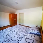 Apartmaji Tomsic *