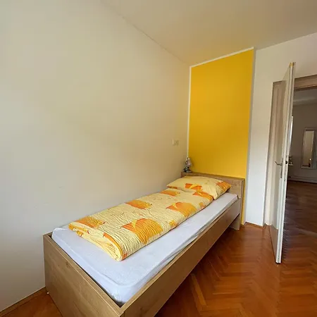 Apartment Apartmaji Tomsic *