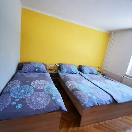 Apartmaji Tomsic Mojstrana