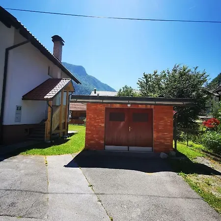 Apartment Apartmaji Tomsic *