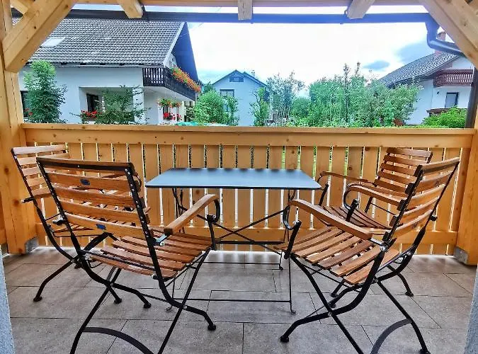 Apartmaji Tomsic * Mojstrana