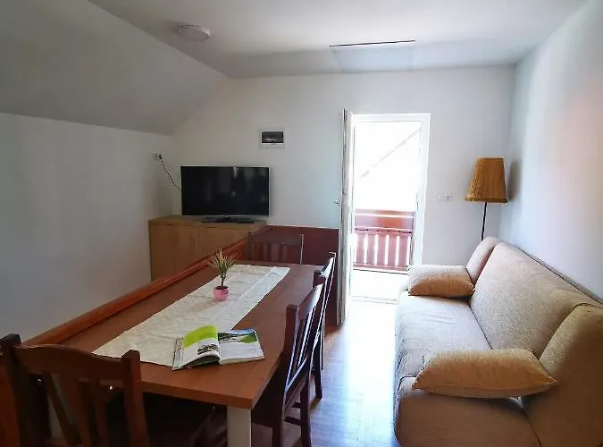 Apartman Apartmaji Tomsic