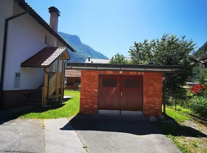 Apartament Apartmaji Tomsic *